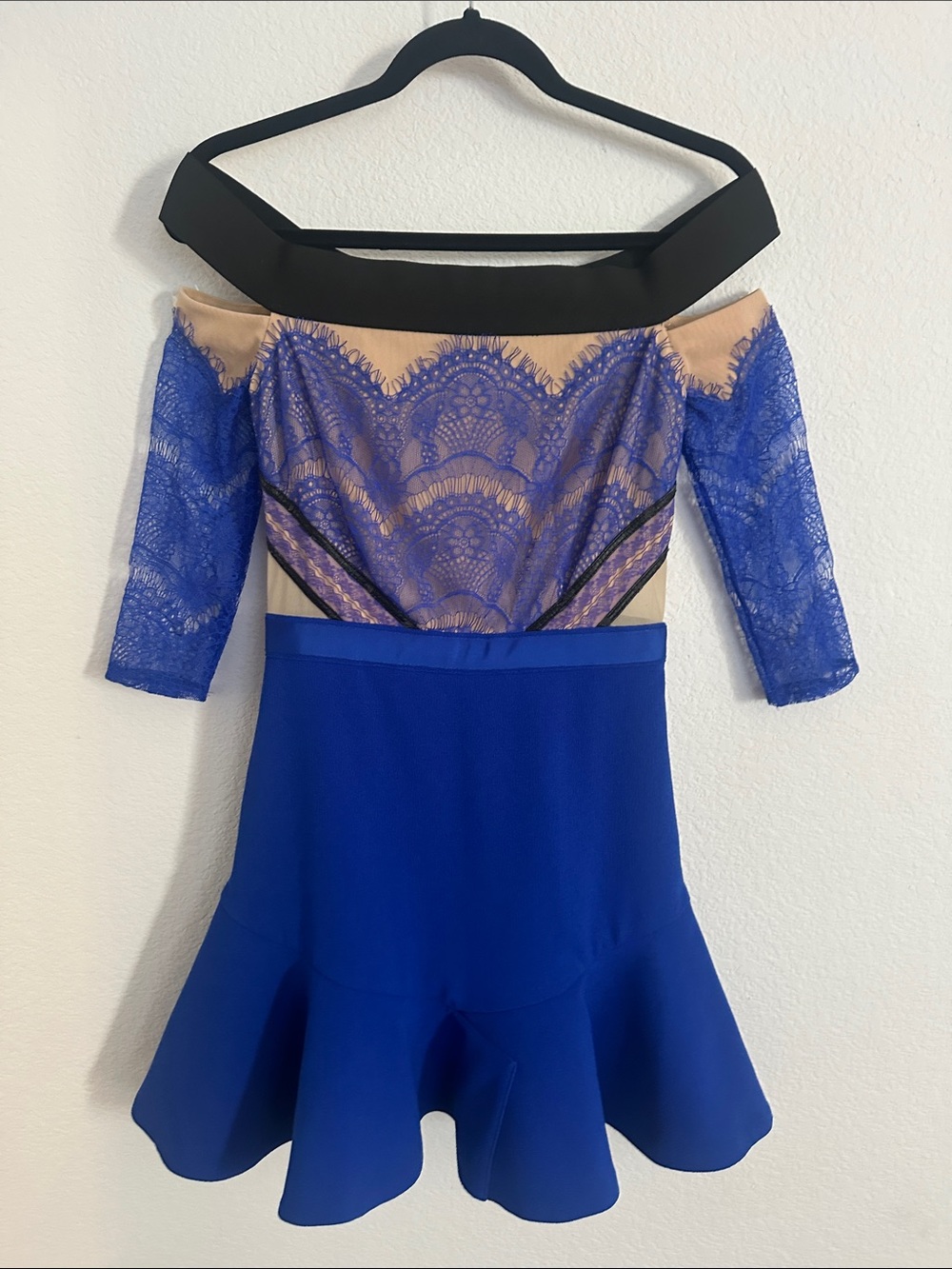 NWT THREE FLOOR stunning event dress 4